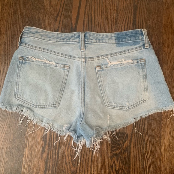 Harper Shorts - Picture 2 of 2